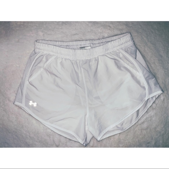 Under Armour Pants - White Under Armour Shorts